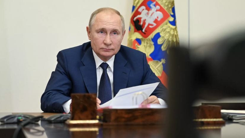 Президент отметил техникум за создание арт-объекта к молодёжному фестивалю