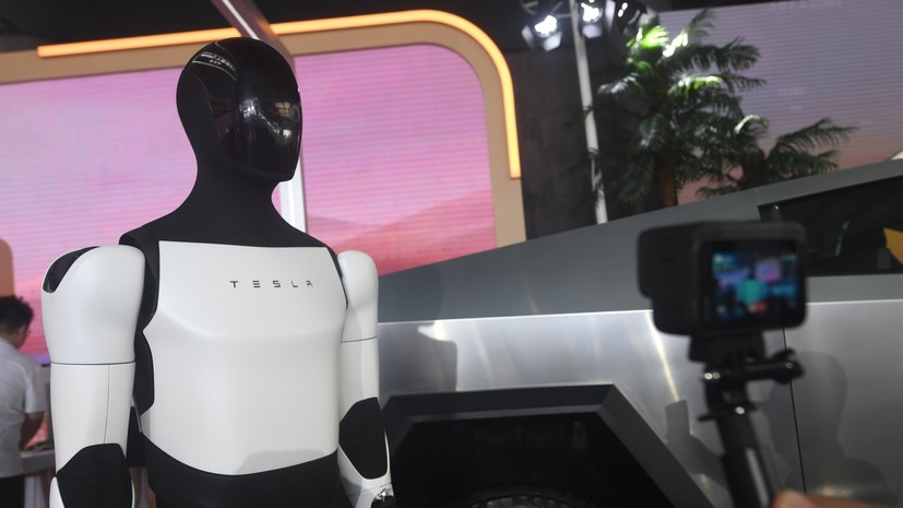 Маск анонсировал представление с роботами Optimus на собрании акционеров Tesla