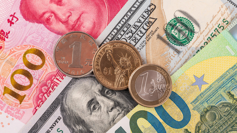 Бюджетные, торговые и монетарные факторы: возможные изменения валютных курсов в октябре