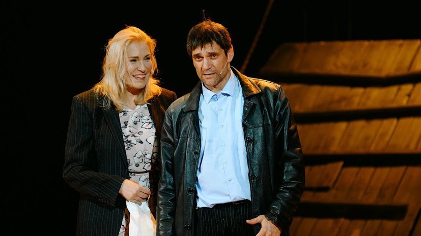 Завершение гастролей театра «Русская песня» со спектаклем «Калина красная»