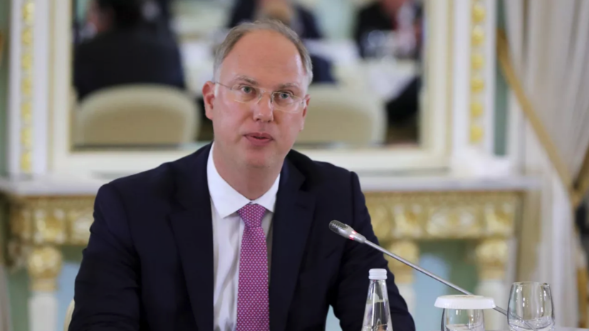 Кирилл Дмитриев иронично прокомментировал ограничения для председателя ЕК