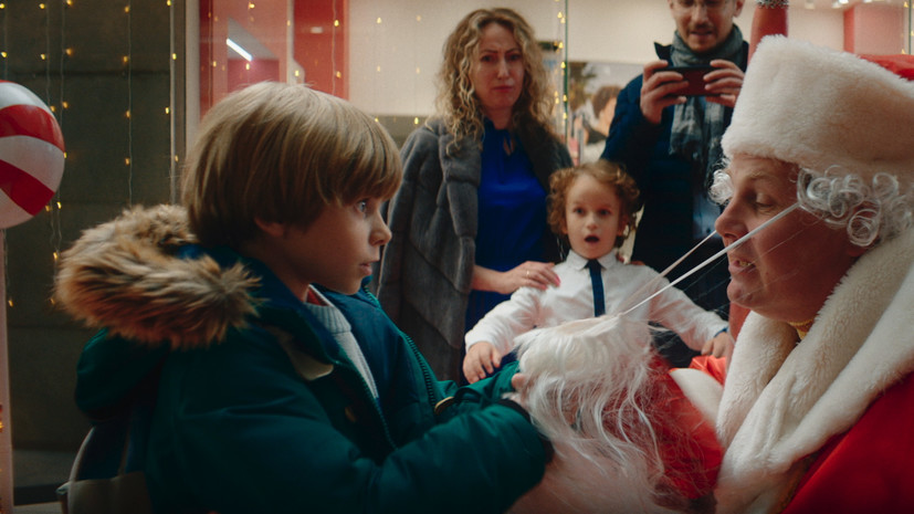 «Теплый новогодний фильм»: российским зрителям представят праздничную комедию «Ёлки 12»
