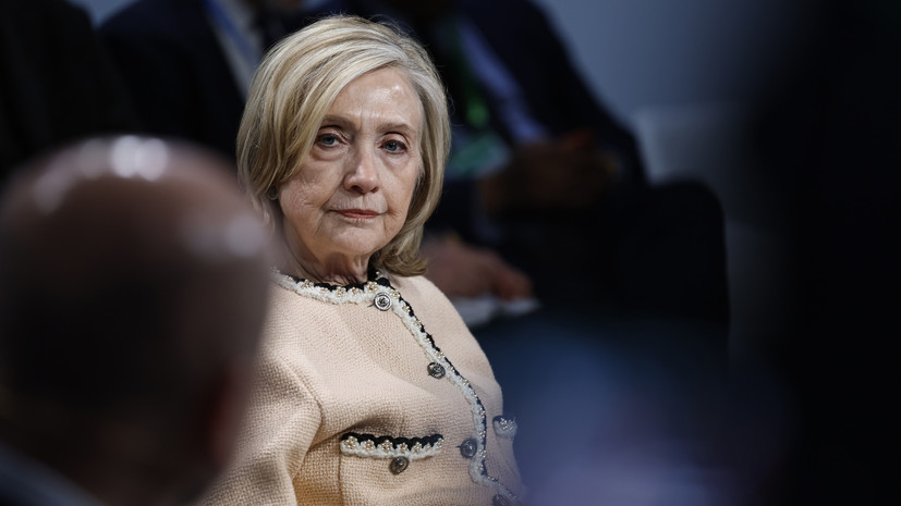 Хиллари Клинтон заявила, что не знала о преступлениях Эпштейна