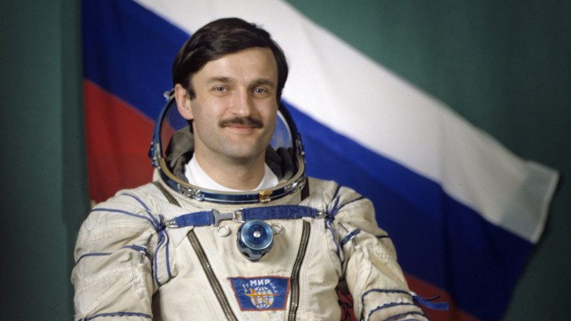 «В нашем «Мире» все говорили по-русски»: космонавт Александр Калери рассказал о рекордах предшественницы МКС