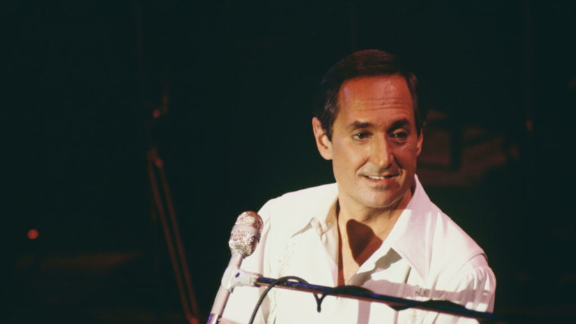 Американский музыкант Нил Седака скончался в возрасте 86 лет