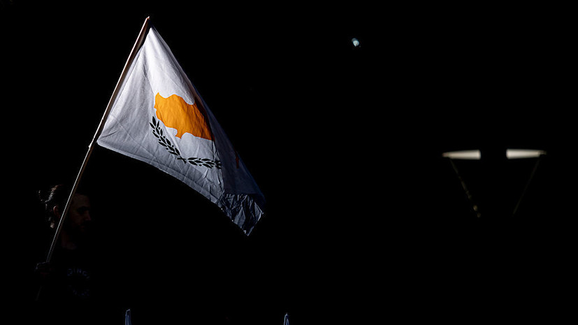 Посольство призвало граждан США пересмотреть поездки на Кипр