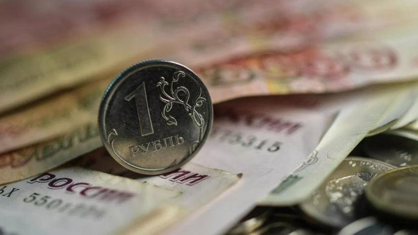 Аналитик Соболев: курс доллара может вырасти к середине августа