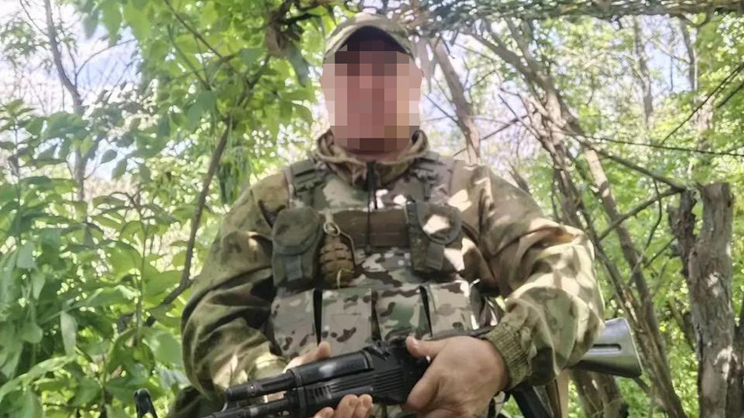 «Он ей никто!»: лишённая родительских прав мать и участник СВО спорят из-за детей