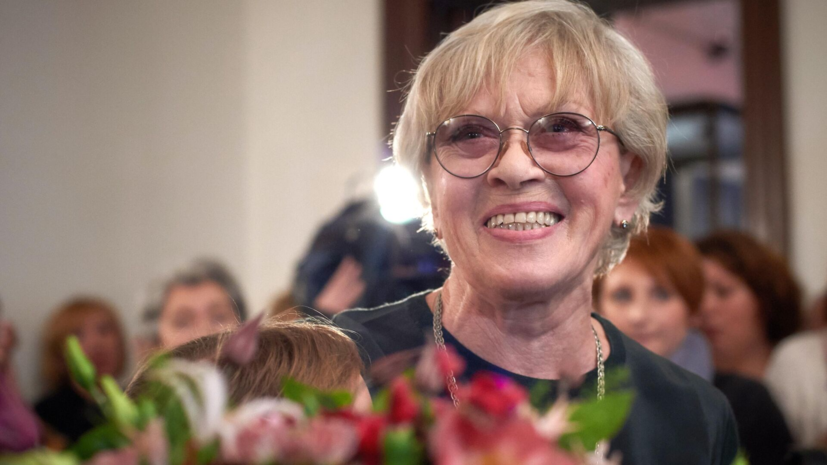 Алиса Фрейндлих с орденом «За заслуги перед Отечеством» I степени