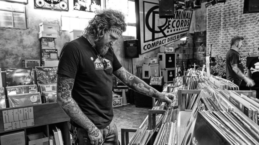 Участник метал-коллектива Mastodon Брэнт Хайндс пострадал в ДТП