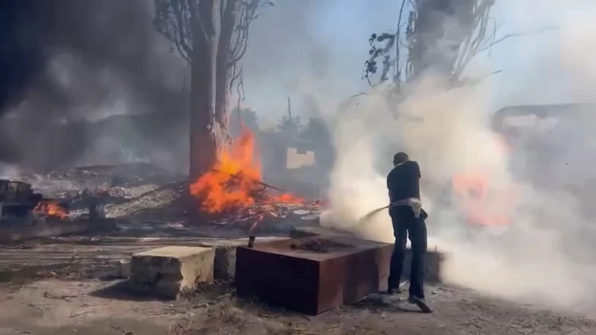 Пожар во дворе колледжа в Первомайске