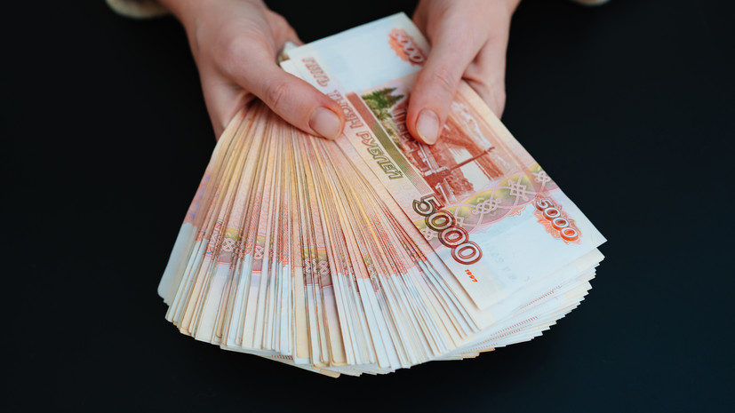 Рост реальных зарплат в России в апреле достиг 3,8%