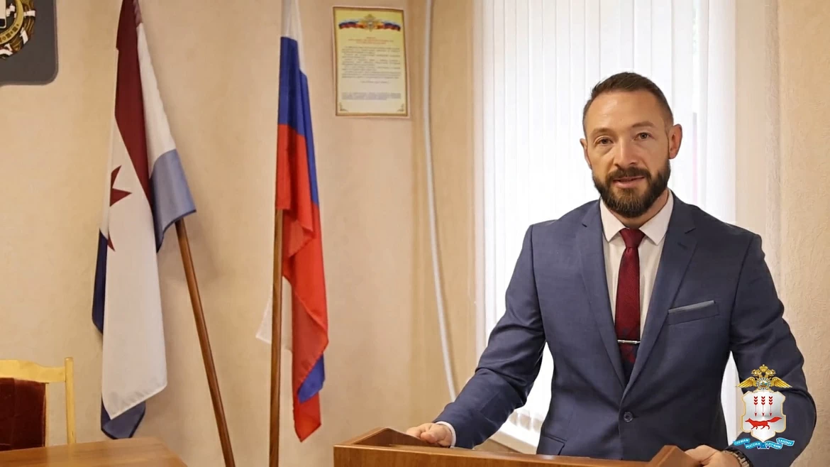 В Мордовии четверо граждан приняли Присягу в канун Дня Государственного флага РФ