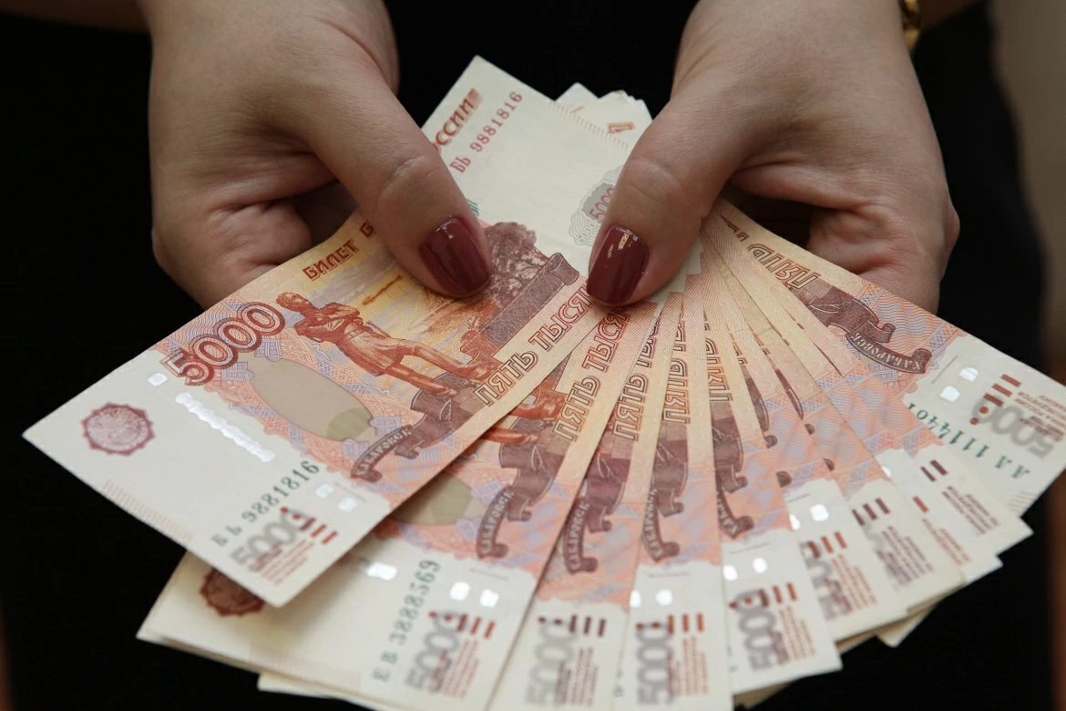 Женщина из Ингушетии обвиняется в хищении средств через 